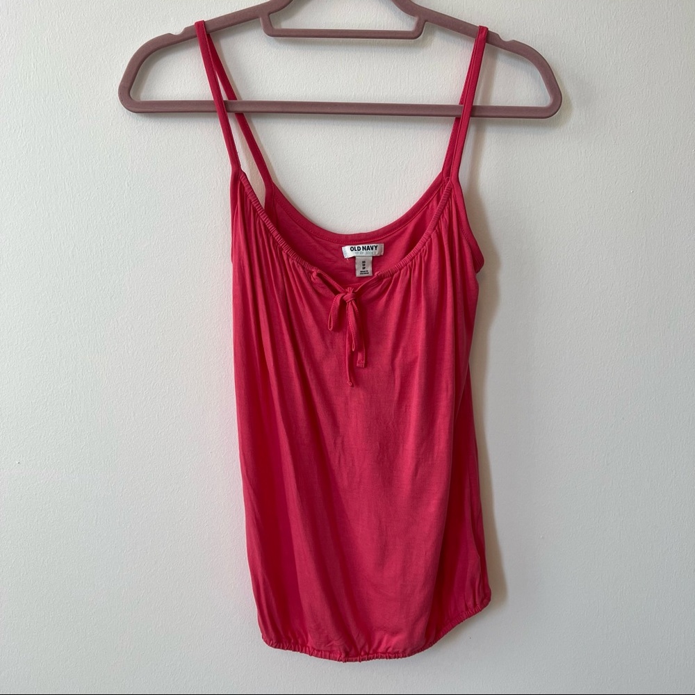 Pink tank top